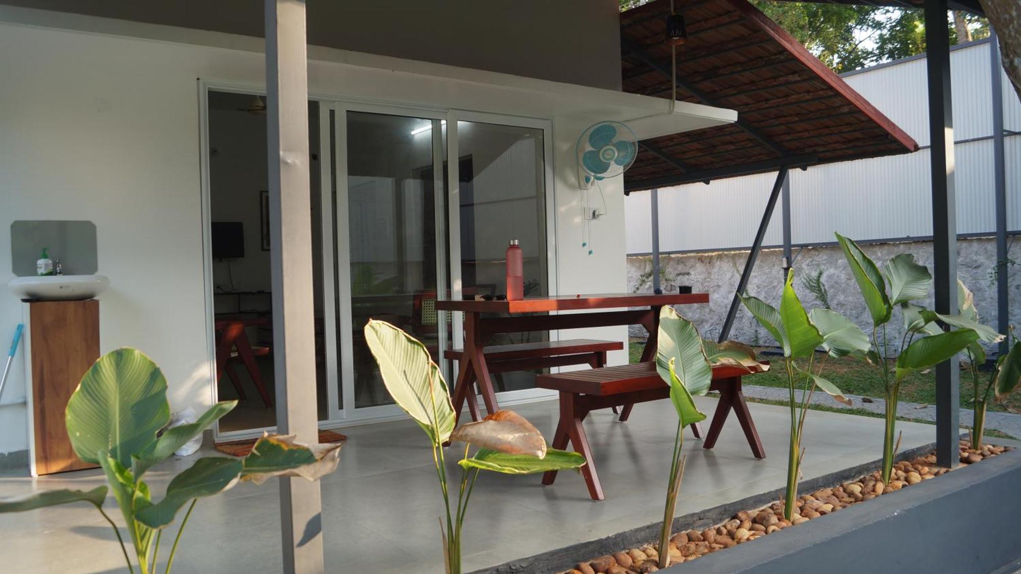 Blue Lake Villa Kollam Exterior foto